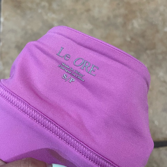 Le Ore | Sorelle One Shoulder Bra + Biker Shorts Size: XS/S - Picture 5 of 5